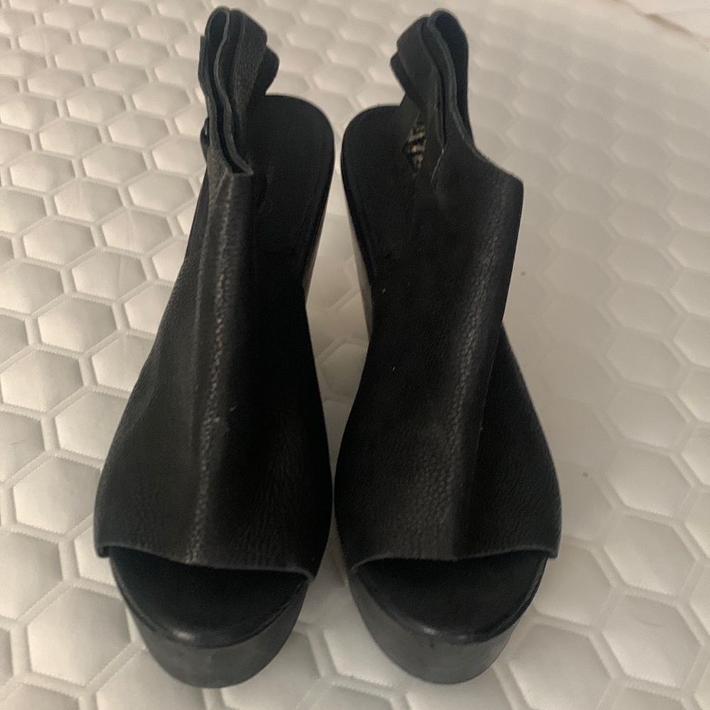 All saint wedges